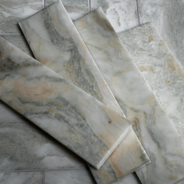 Himalayan Alabastre Herringbone Mosaic
